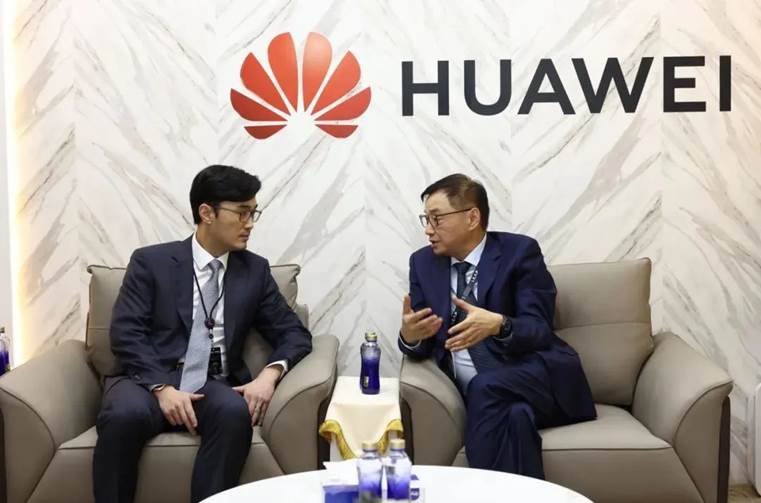雲を凌いで海表へ、iSoftStoneとファーウェイが中東?中央アジア協力起動覚書に調印